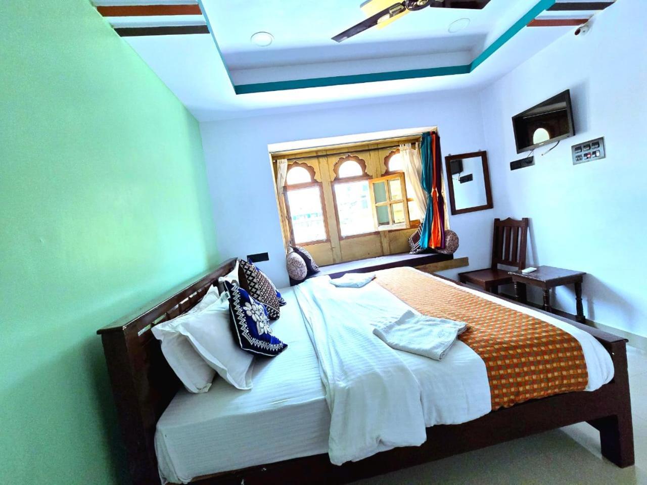 Hotel Neem Haveli Džaisalmér Exteriér fotografie