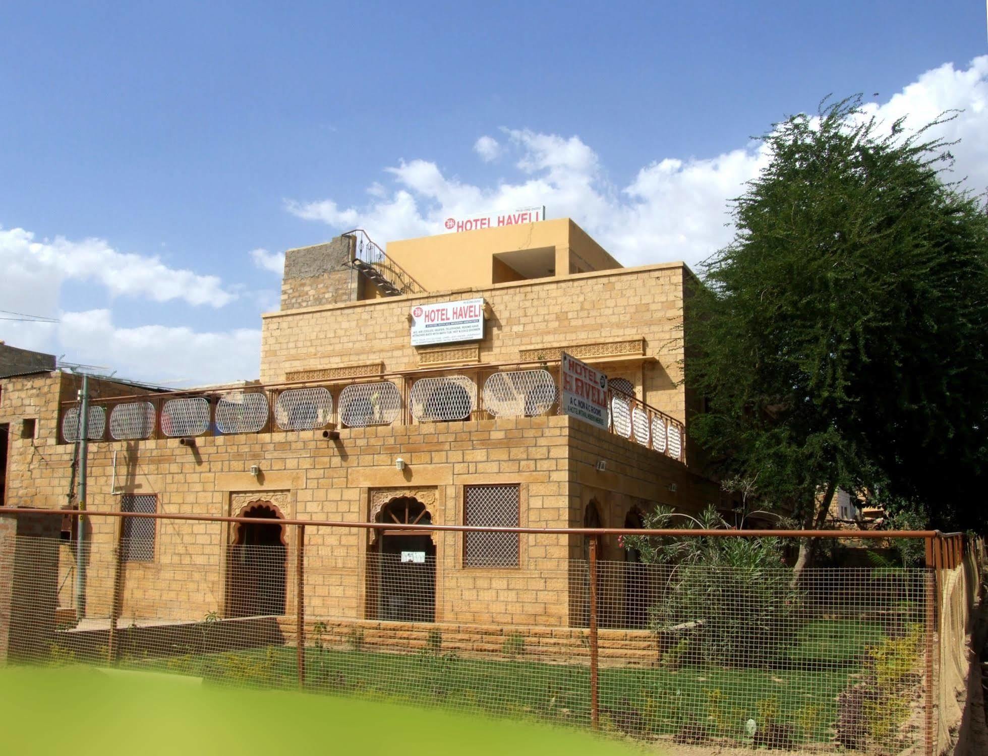 Hotel Neem Haveli Džaisalmér Exteriér fotografie